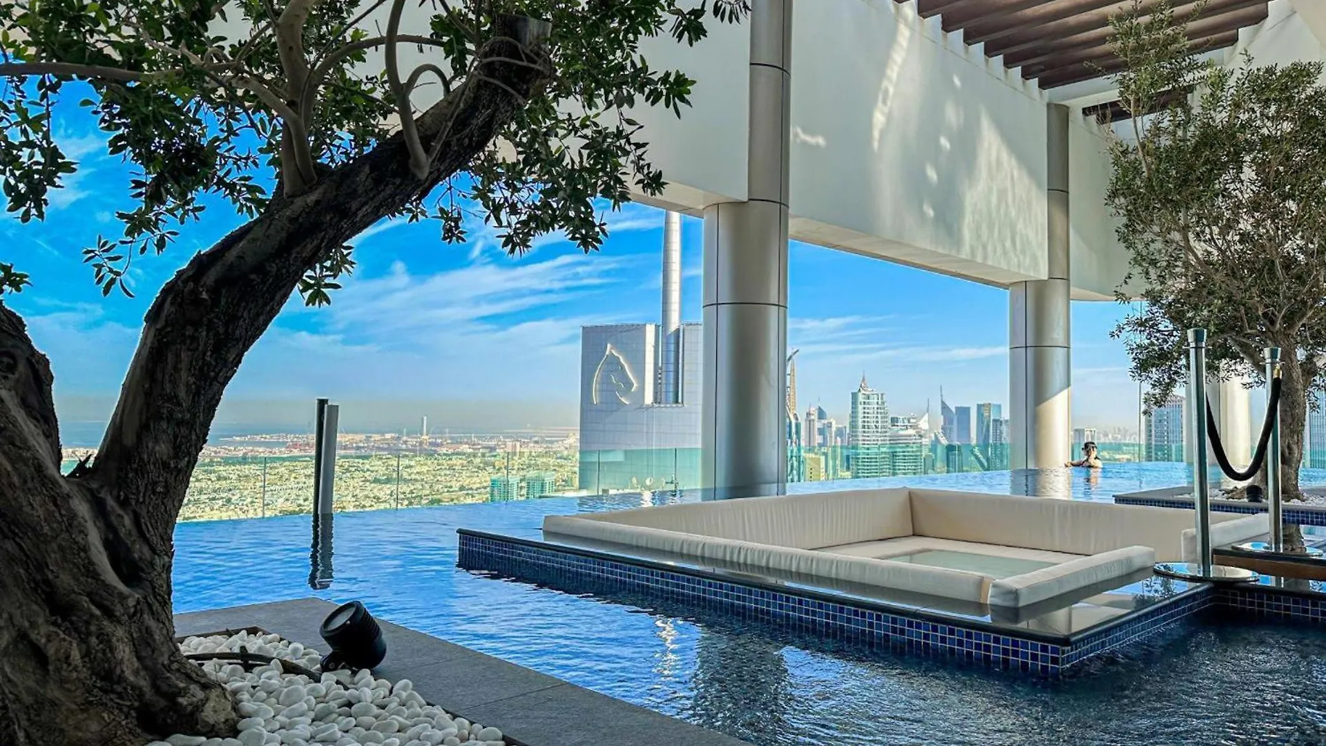 Paramount Midtown Residences - A Luxury 2 Bedroom Apartment Near Burj Khalifa And Dubai Mall アラブ首長国連邦