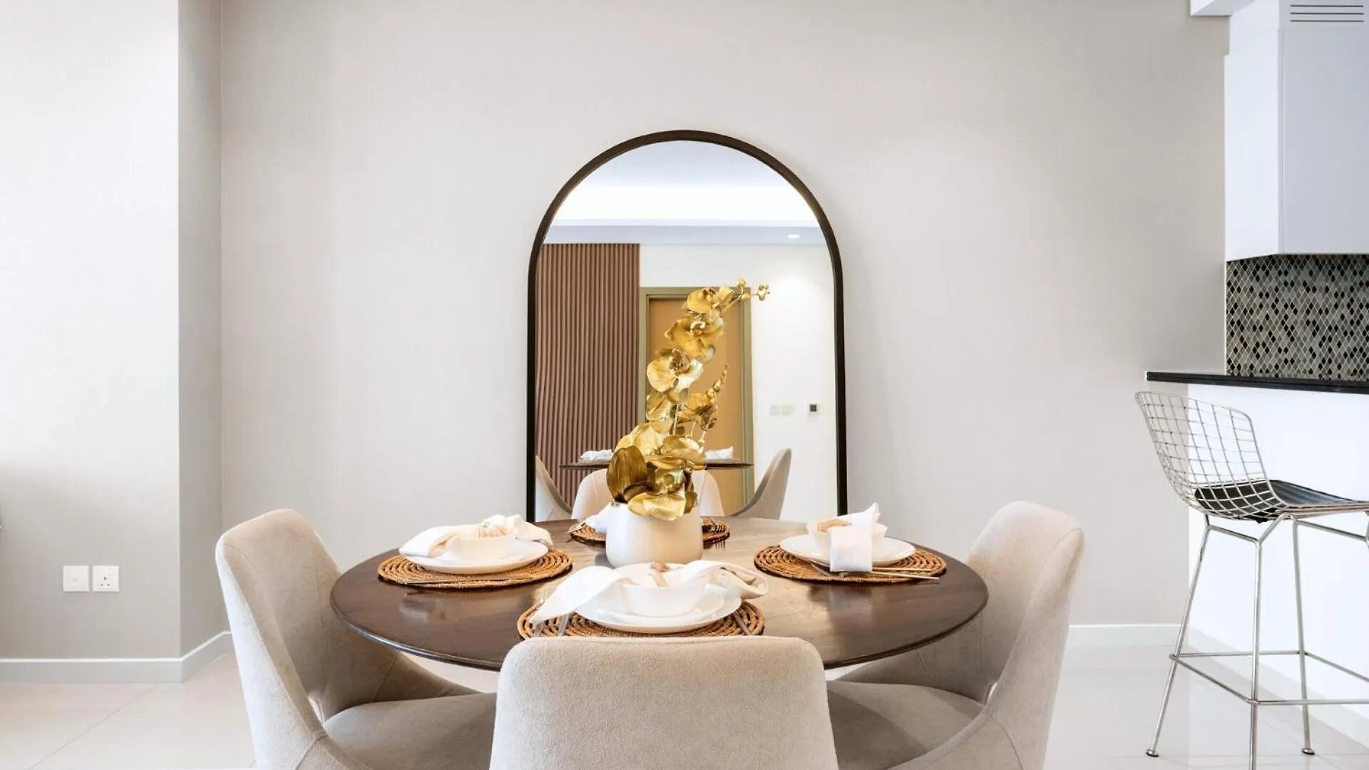 Paramount Midtown Residences - A Luxury 2 Bedroom Apartment Near Burj Khalifa And Dubai Mall 0*,